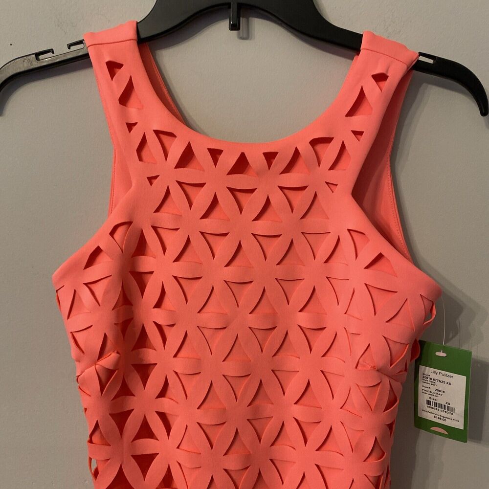 Lilly Pulitzer Dress Pink Sun Ray Daisy Laser Cut Scuba Neoprene Shift Dress XS - Picture 2 of 8